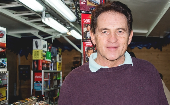 Seit über 30 Jahren organisiert Franky Grüter Spielzeugbörsen.
