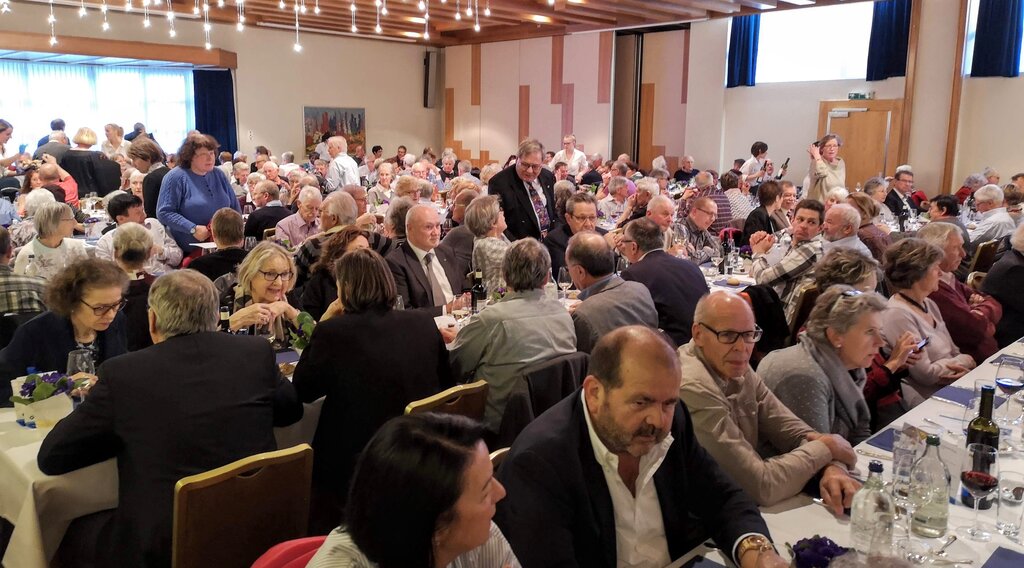 <em>Znacht im «Krone»-Saal.</em>Foto: tf