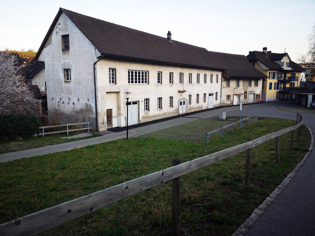Muss auf Umnutzung warten:  Das Bleiche-Gebäude am Aabach.Foto: Fritz Thut